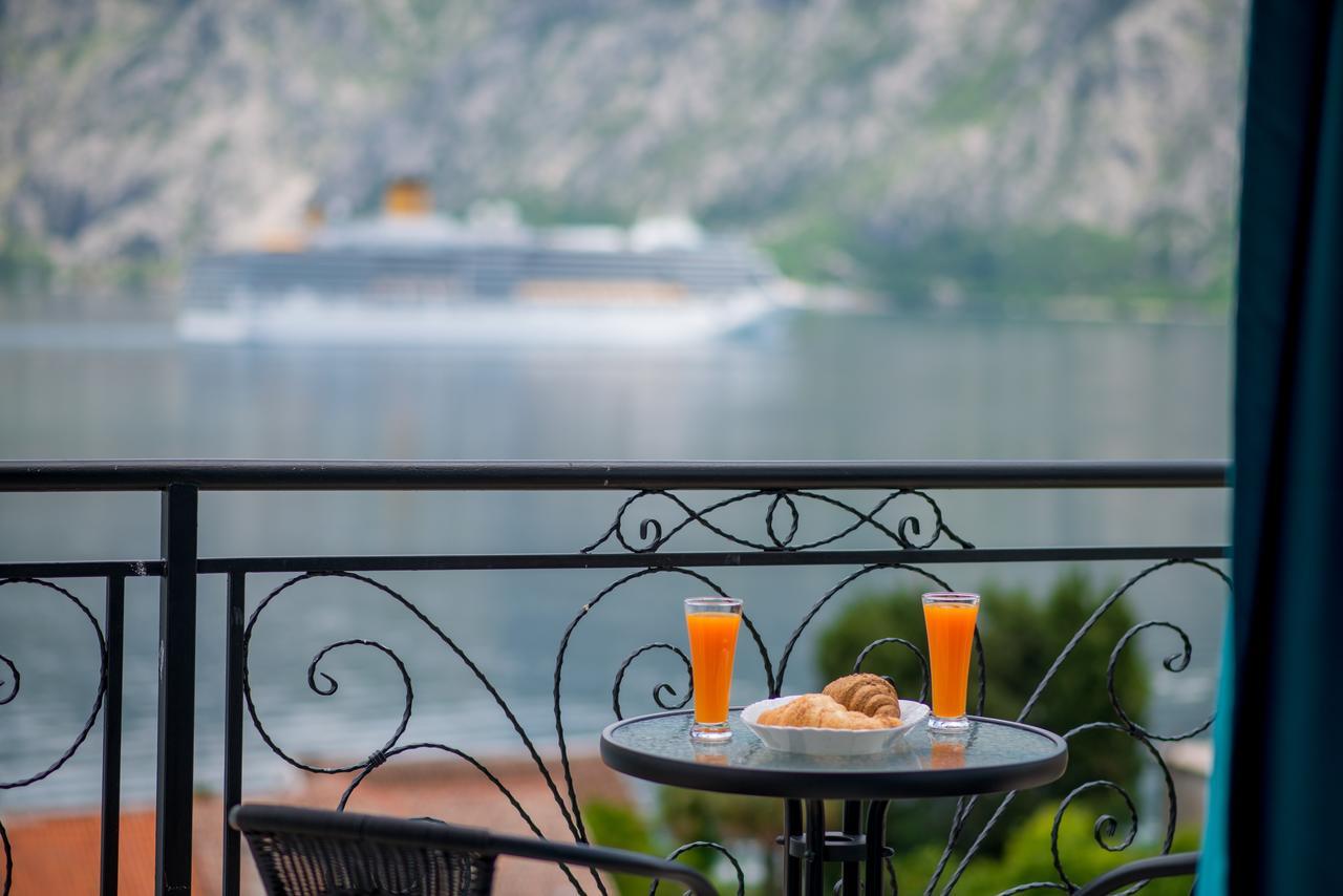Stoliva Residence With Infinity Pool Kotor Luaran gambar